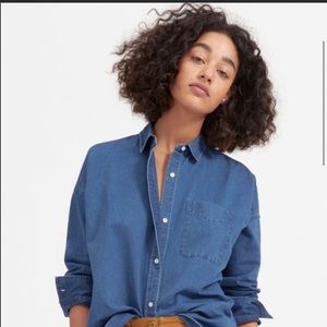 Everlane Square Jean Shirt  8.  Excellent condition